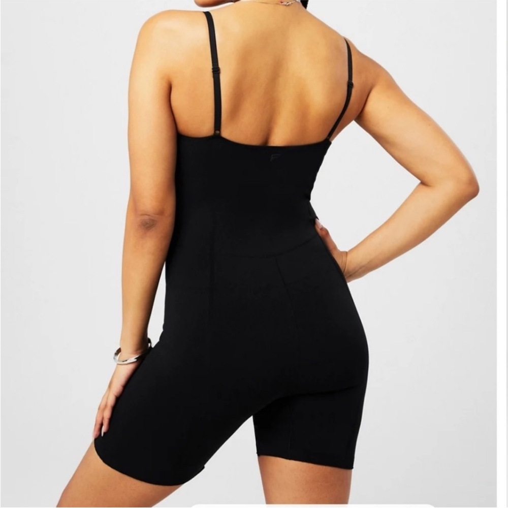 Fabletics Black Spaghetti Strap Romper Activewear Large L sporty athletic - Picture 5 of 5